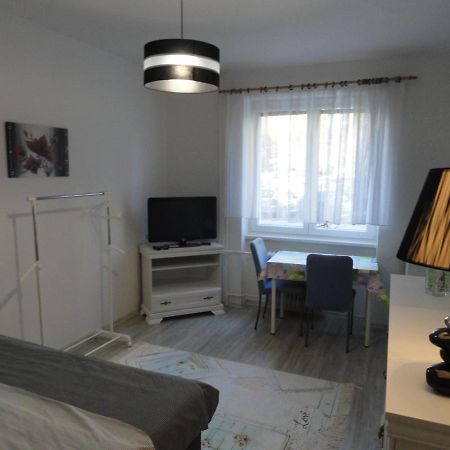 Apartman Sluka Їлемніце Екстер'єр фото