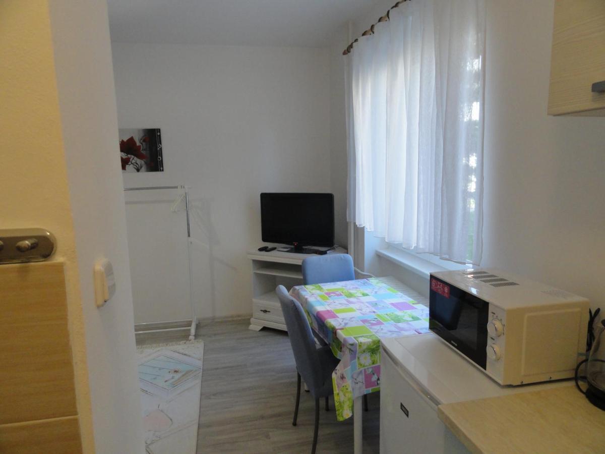 Apartman Sluka Їлемніце Екстер'єр фото