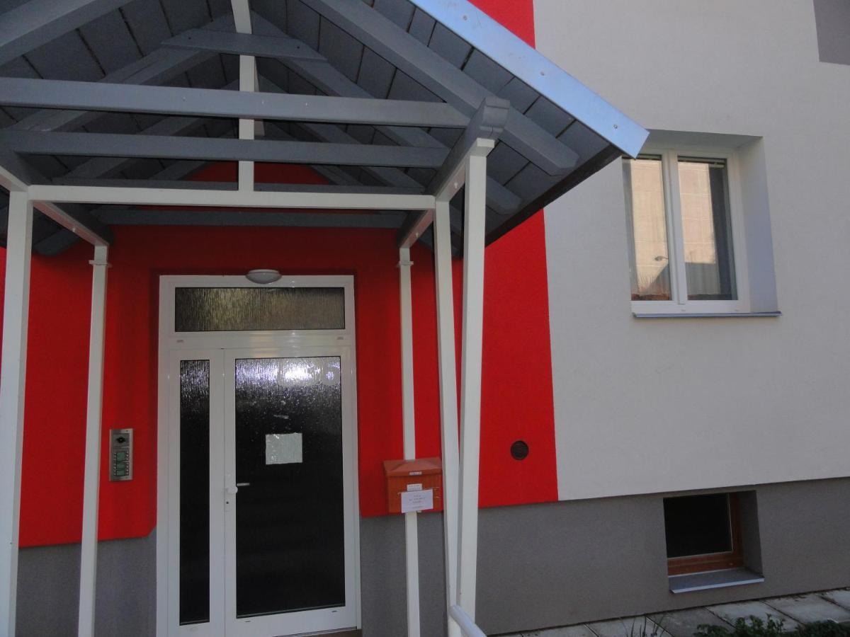 Apartman Sluka Їлемніце Екстер'єр фото